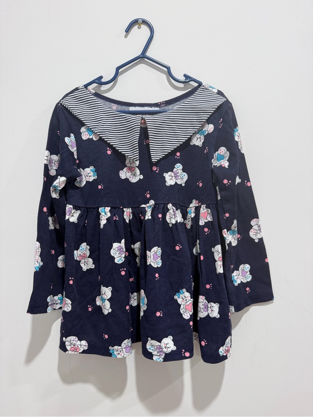 Vintage Bear Graphic Long Sleeve Top Girls Size Medium